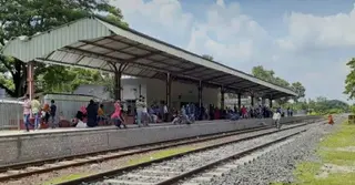 বোয়ালমারীতে ট্রেনের ধাক্কায় বৃদ্ধা নিহত